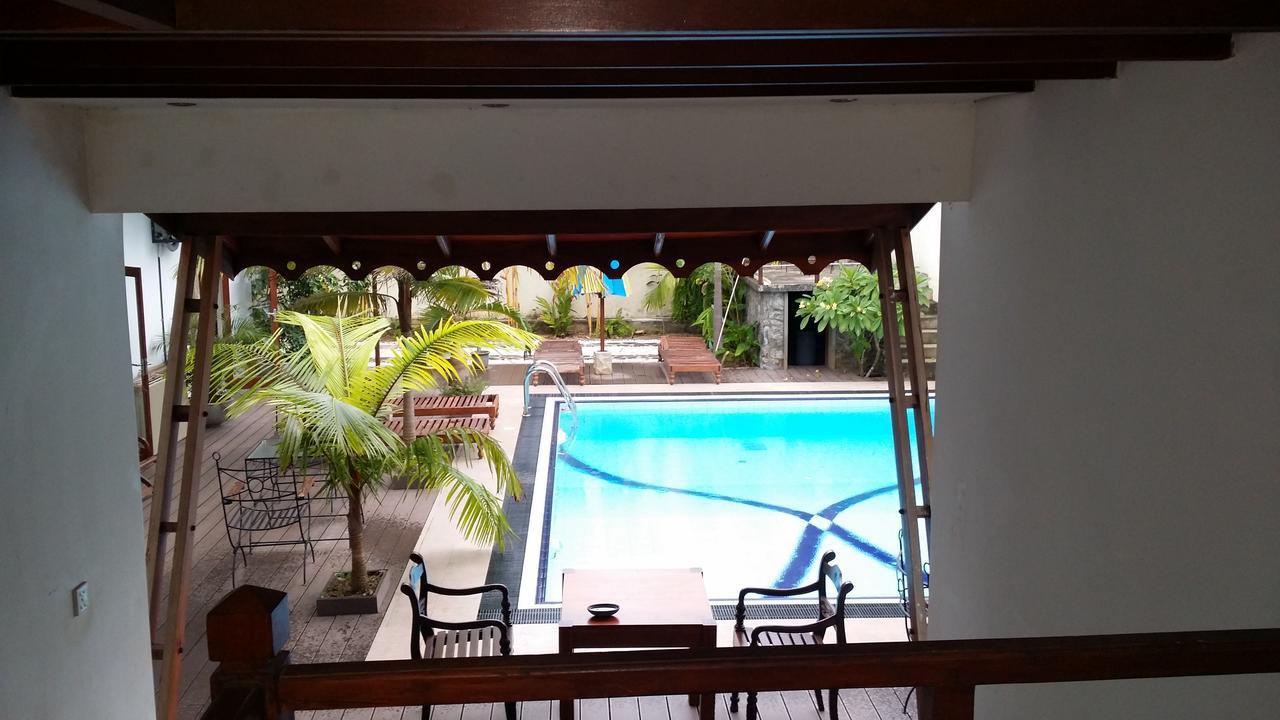Villa Kapuru Negombo Exteriör bild